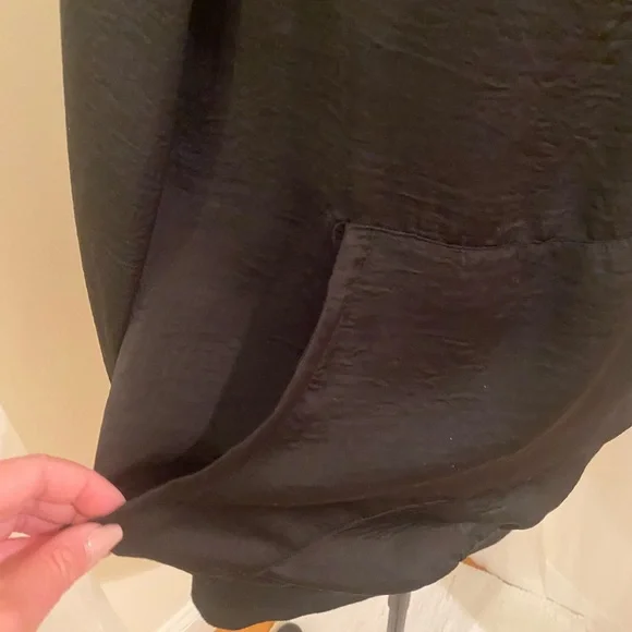 Elegant Black Long Sleeve Blouse Unbranded - Picture 3 of 8